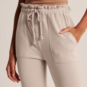 Abercrombie Cloud Joggers BNWT - XS Short